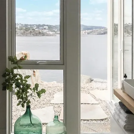 Cozy In With House Sea View